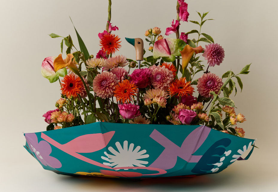 New Season, New Prints: Colourful Umbrellas & Matching Bags for Autumn
