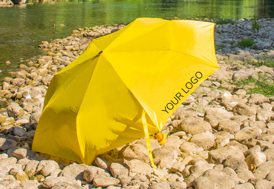 From Conferences to Client Meetings: Why Umbrellas Outshine Traditional Event Swag
