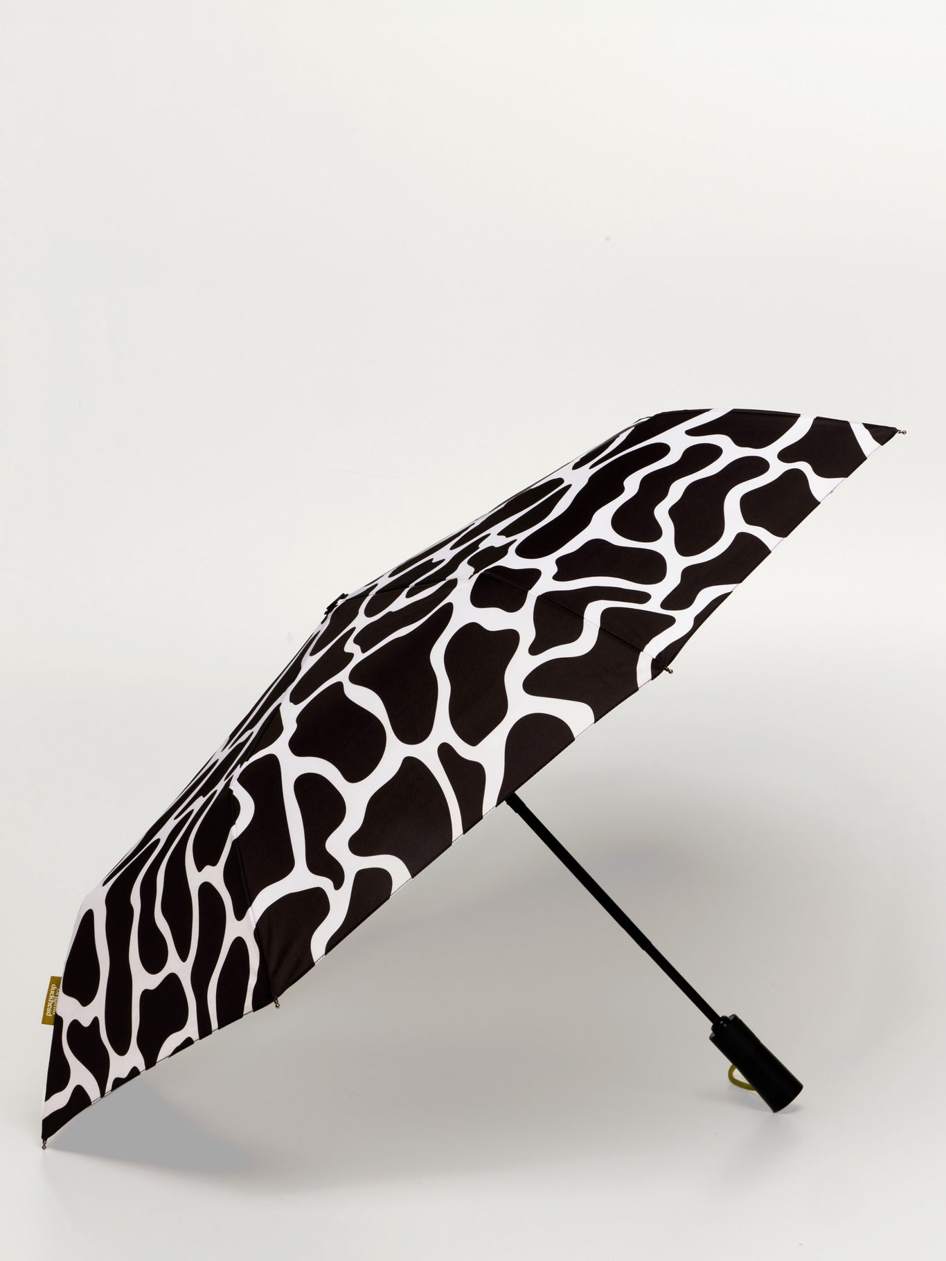Black & White Ripples Compact Umbrella with Automatic Open-Close Function
