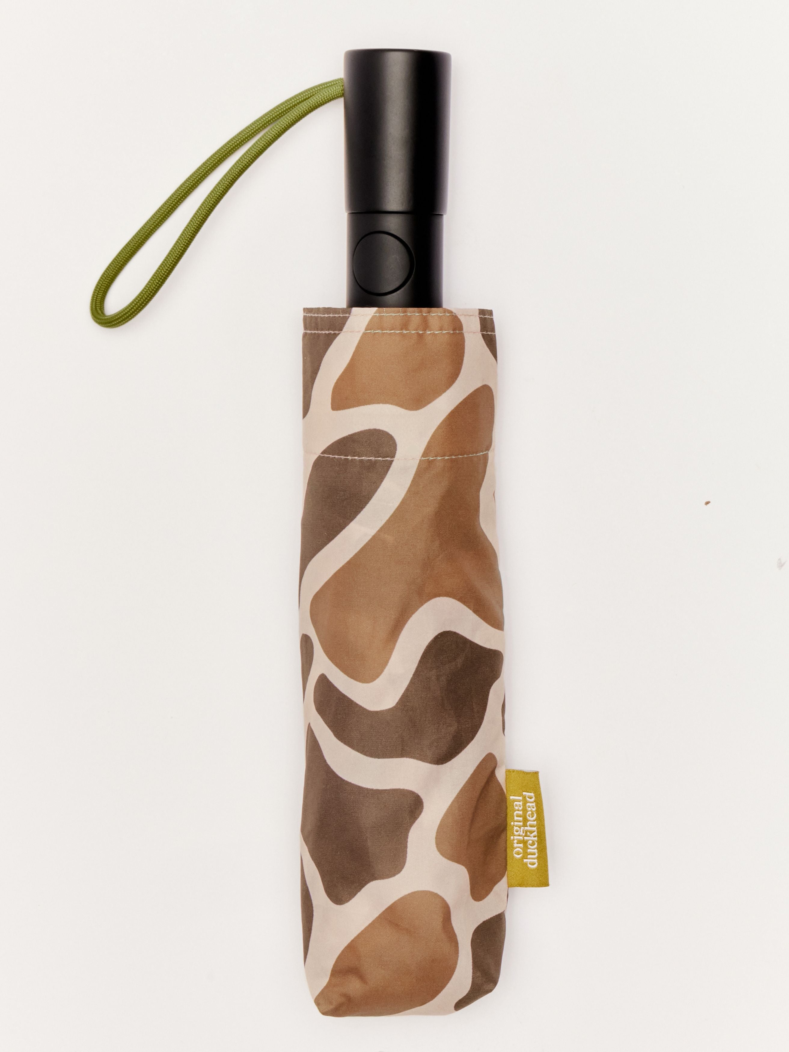 Taupe Ripples Compact Umbrella with Automatic Open-Close
